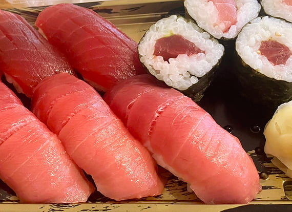 本マグロの握り